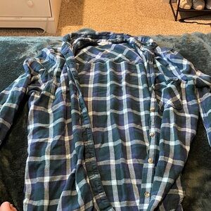 Aeropostale Navy and Cream Plaid Shirt